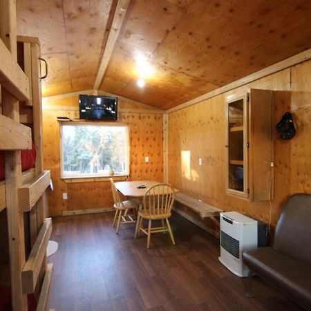 Alaskan Adventure Dry Cabins Pleasant Valley Exterior foto